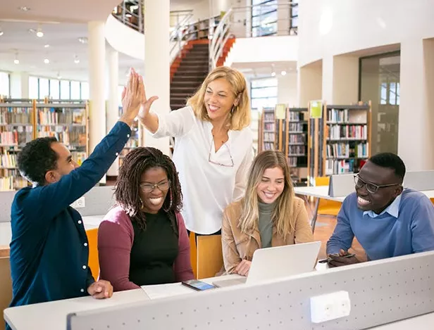 POURQUOI-CHOISIR-ISIFA-ECOLE-BTS-PARIS-ISSY-LEVALLOIS